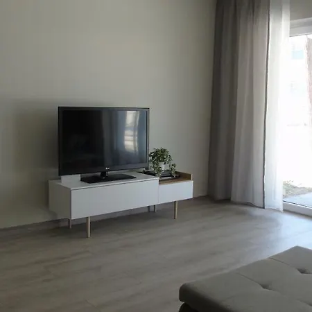 Daire Baltica Z Ogrodkiem Pogorzelica (Gmina Rewal)